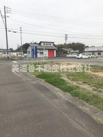 ５６５５５　関市側島土地の外観