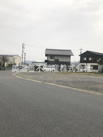 ５６５５５　関市側島土地の外観