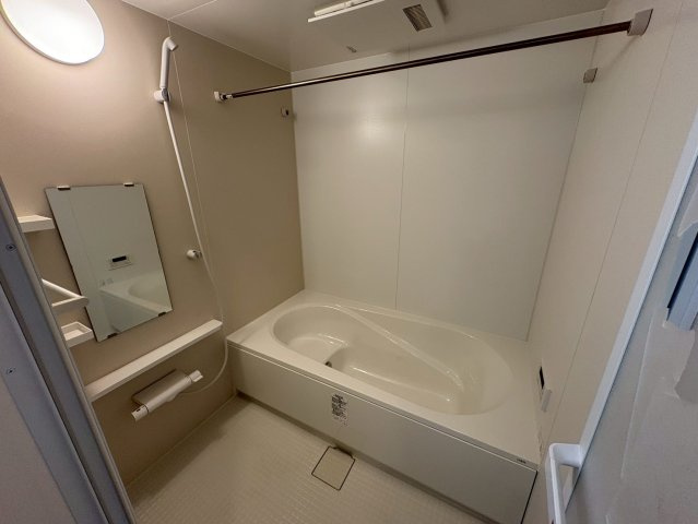 リヴェールⅡの浴室