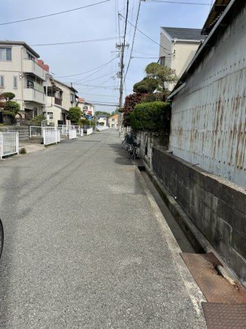 若王寺2丁目229 シャッター付ガレージ【管理番号52】|前面道路含む　東側