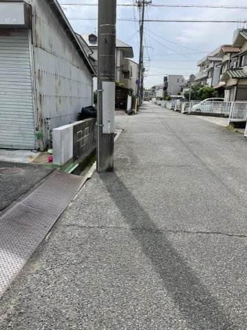 若王寺2丁目229 シャッター付ガレージ【管理番号52】|前面道路含む　西側