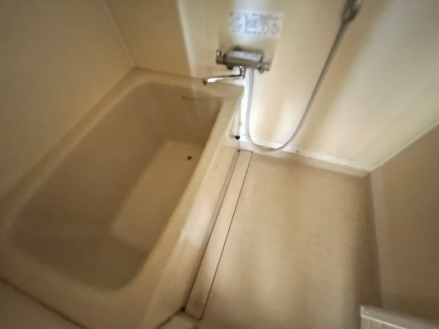 ワイズレジデンス垂水の浴室