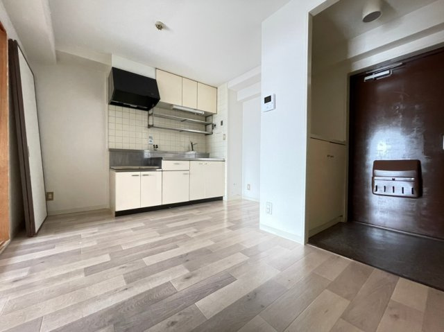 ワイズレジデンス垂水の居間・リビング