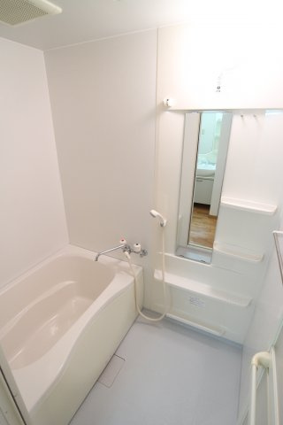 リバーサイド安藤の浴室