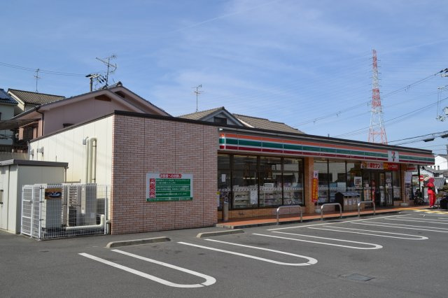 南野４丁目戸建賃貸の周辺|近くのコンビニ