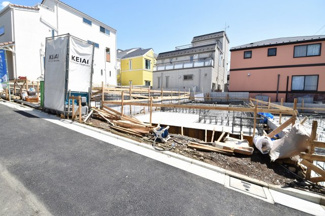 【外観】 | 現地見学や資料請求などお気軽にお問合わせ下さい。
周辺環境とあわせて現地ご案内致します。