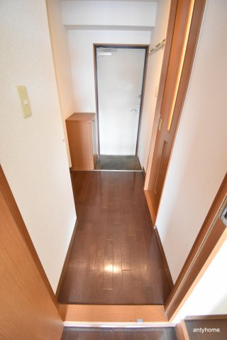 ラトゥール江坂の内装