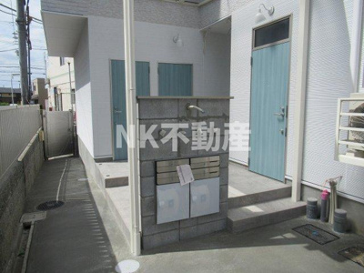 【エントランス】 | Helena GARDEN（ヘレナガーデン） 玉串町西Ⅲ（河内花園賃貸） | エントランスです