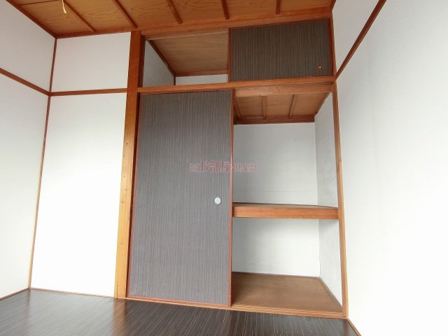 ソラーレ櫛原の収納|ちょっとした収納スペースも充実しています