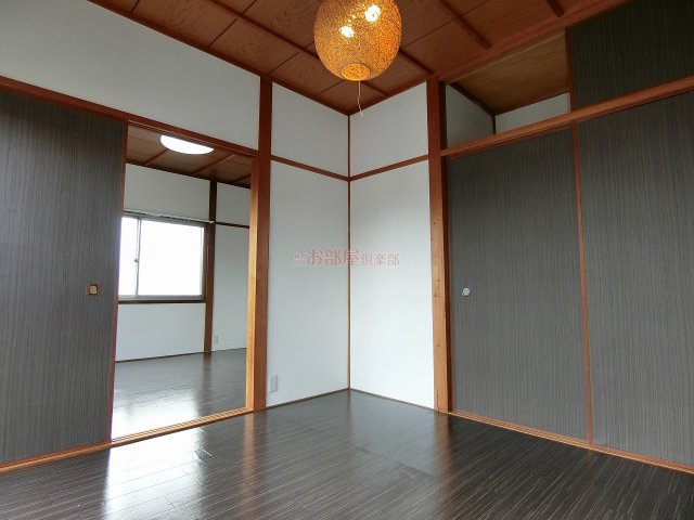 ソラーレ櫛原の洋室|ゆったりした洋室です