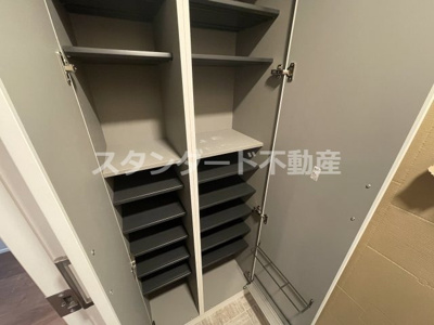 【玄関】 | ブエナビスタ西天満