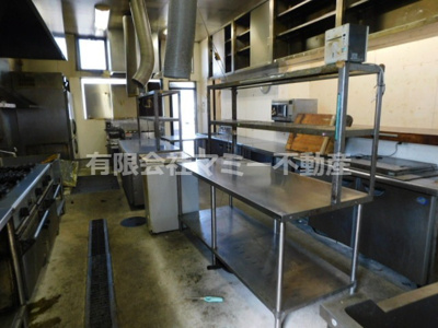 【キッチン】 | 菰野町宿野店舗A