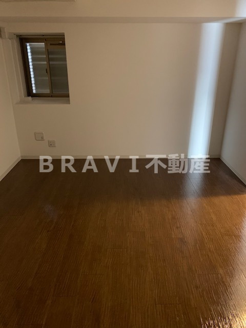 レジディア堺筋本町　BRAVI不動産の寝室|【プライムツリー内久宝寺】落ち着いた色調の寝室です