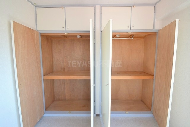 楽々園Nビルの収納