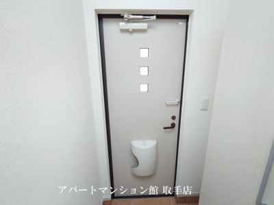 【玄関】 | エレガント・ヒルズ