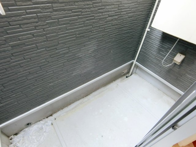 【バルコニー】 | First Gate KOBE | バルコニーがあります