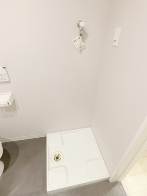 【設備】 | First Gate KOBE | 室内洗濯機置場