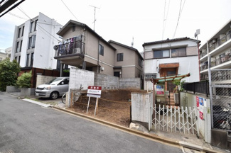 【外観】 | 現地見学や資料請求などお気軽にお問合わせ下さい。
周辺環境とあわせて現地ご案内致します。