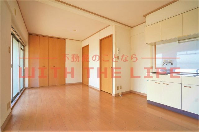 大野ビル【キャッシュバック対象物件】の居間・リビング|使いやすい居間です