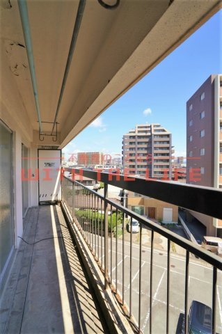大野ビル【キャッシュバック対象物件】のバルコニー|落ち着いた時間を過ごせるバルコニーです