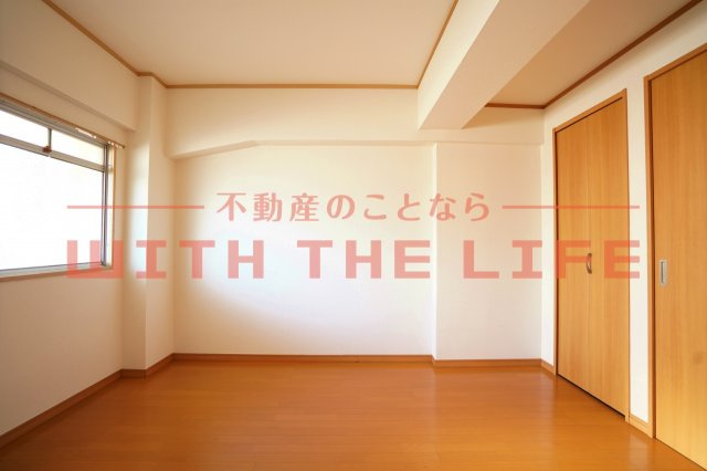 大野ビル【キャッシュバック対象物件】の寝室|寝室にぴったりのお部屋です