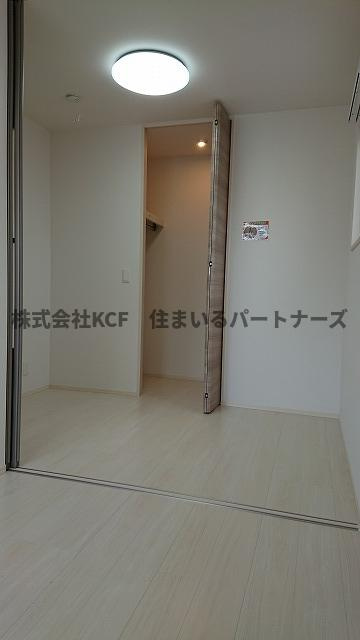 カルミアの洋室|きれいな洋室です