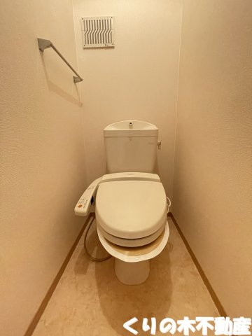 【トイレ】 | レジデンス城東 | ゆったりとした空間のトイレです