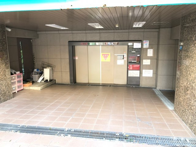 インターフェルティ真田山　BRAVI不動産の駐車場|【インターフェルティ真田山】駐車スペースもあります