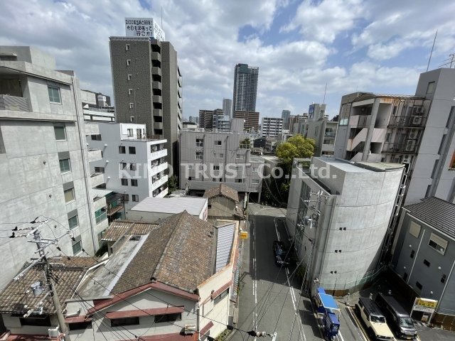 クレグラン北梅田の展望