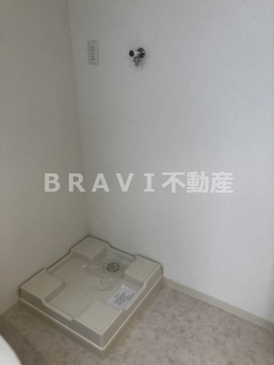 レジディア谷町　BRAVI不動産|【レジディア谷町】洗濯機置き場