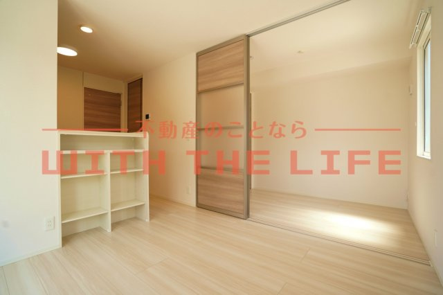 D-roomクレスト国分【キャッシュバック対象】の居間・リビング|居間です