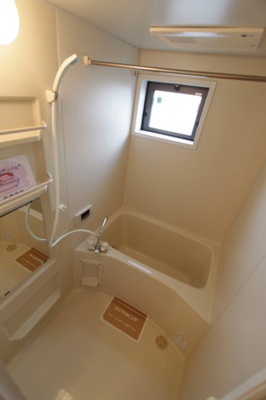 【浴室】 | イーストコート | ゆったり過ごせるお風呂です