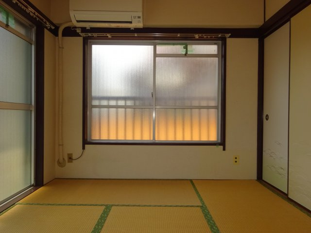 小岩杉レジデンスの和室