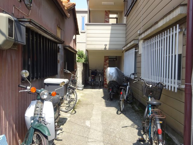 小岩杉レジデンスのエントランス
