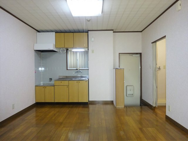 サンハイツの居間・リビング