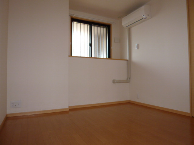 スターマンション神田の寝室|洋室５.６帖