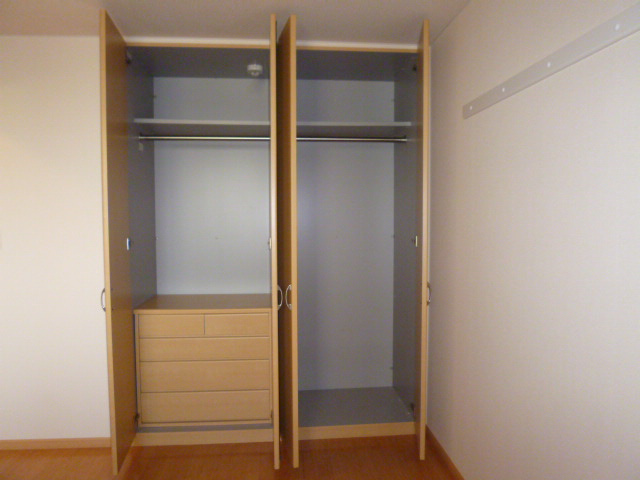 スターマンション神田の収納|クローゼット