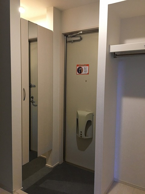 オッツ梅満の内装