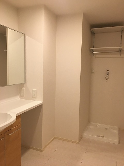 オッツ梅満の洗面所