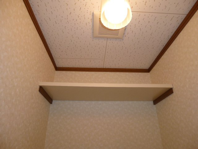 パシアンのトイレ|トイレ棚