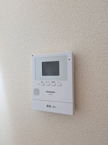 【セキュリティ】 | メイプル1 | TV付きインターホンでセキュリティ面も安心です