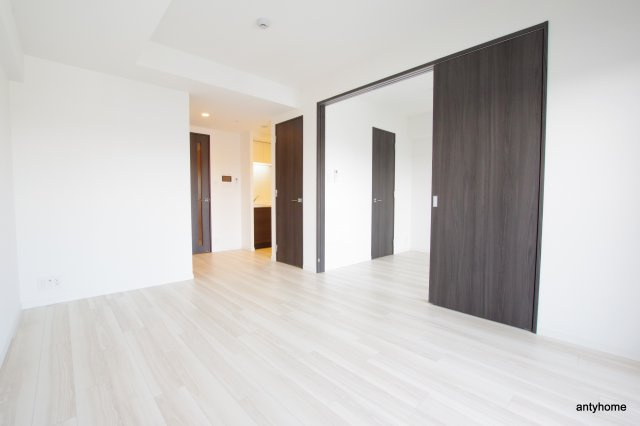 S-RESIDENCE日本橋Qualier 仲介手数料無料の居間・リビング