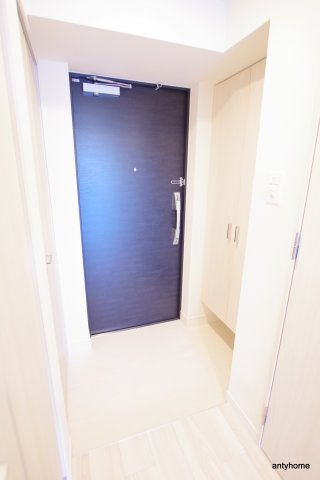 S-RESIDENCE日本橋Qualier 仲介手数料無料の玄関