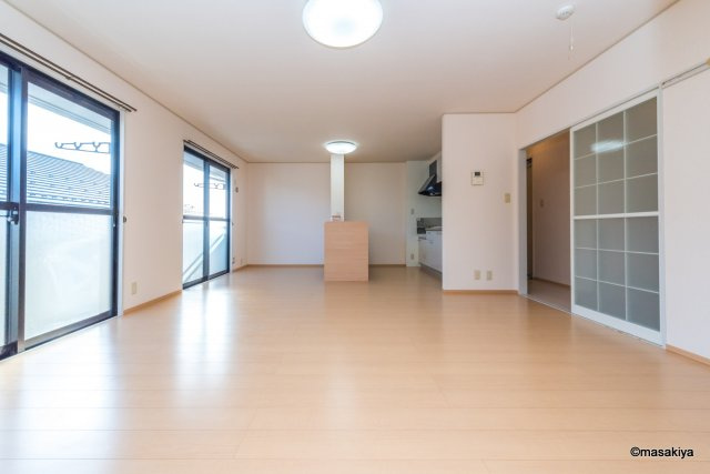 セジュール中道の居間・リビング