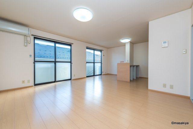 セジュール中道の居間・リビング