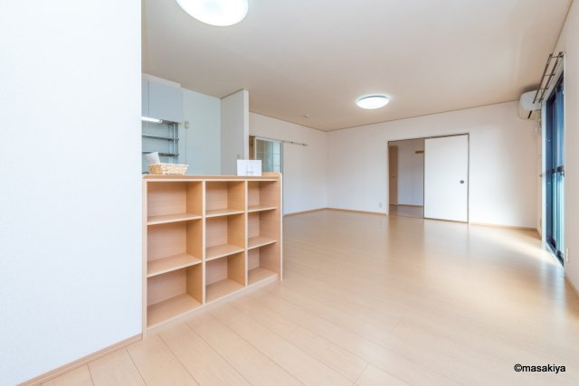 セジュール中道の居間・リビング