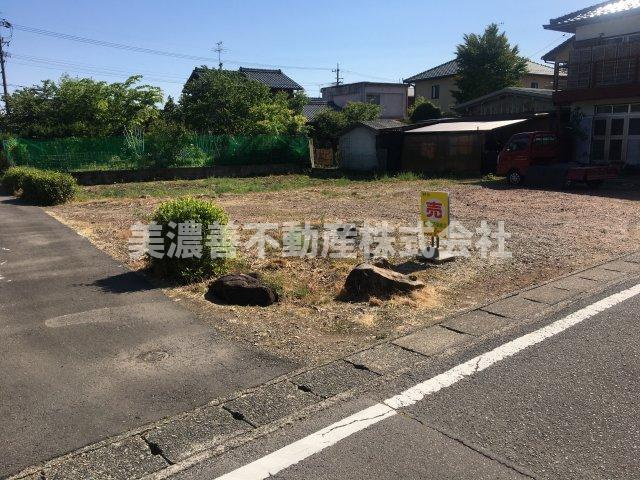 ５６６７８　関市平賀町土地の外観