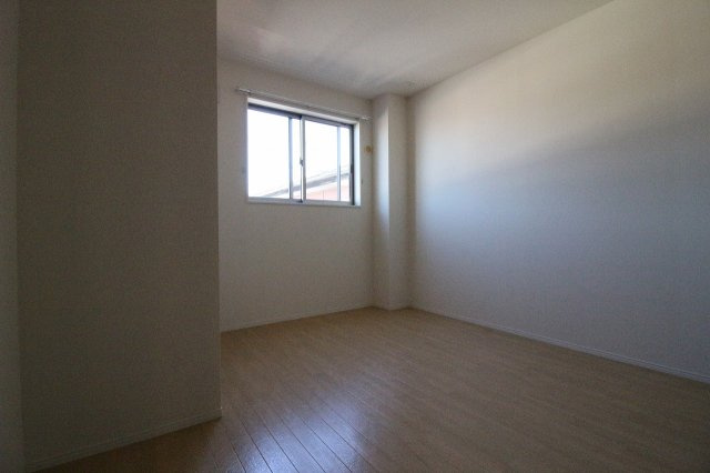 グランバージュ早水の洋室|きれいな洋室です