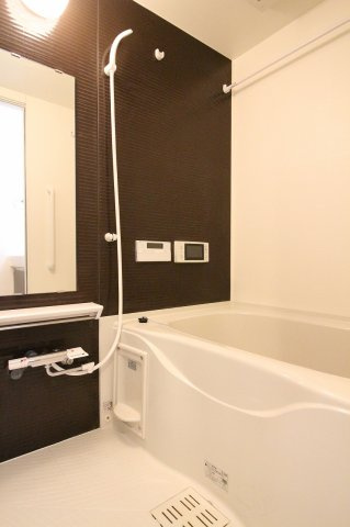 グランバージュ早水のエントランス|落ち着いたエントランスです