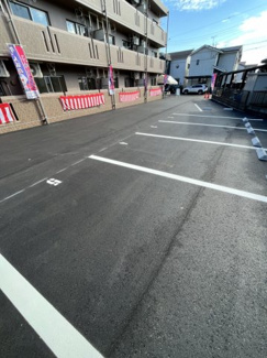 【駐車場】 | ON THE ROAD